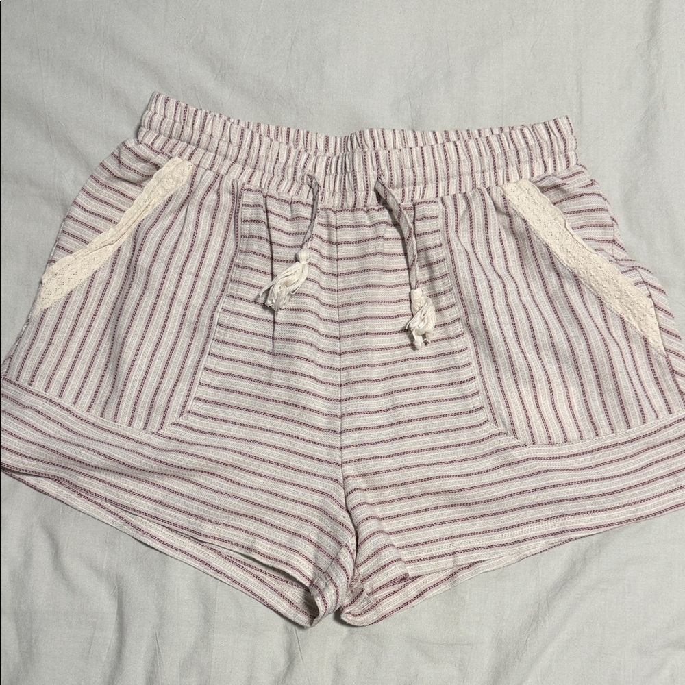 Hem & Thread Striped Shorts - Cream and Red